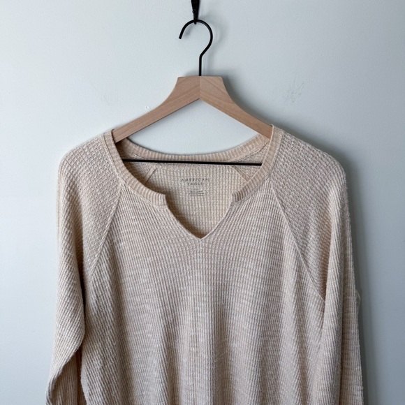 AE Cream Waffle Knit Top - Picture 2 of 3